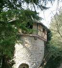 eyne200504.jpg